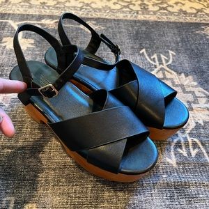 Charlotte Stone Dermot platform sandals size 8